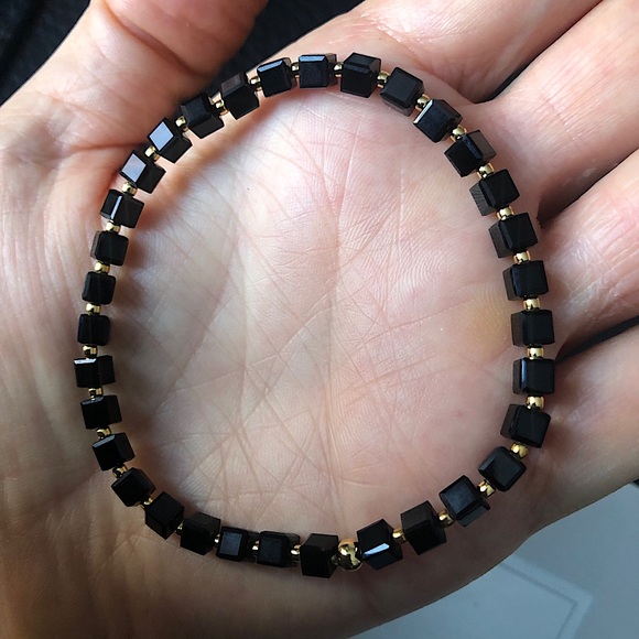 The SWAROVSKI SQUARE Bracelet - Picture 4 of 6